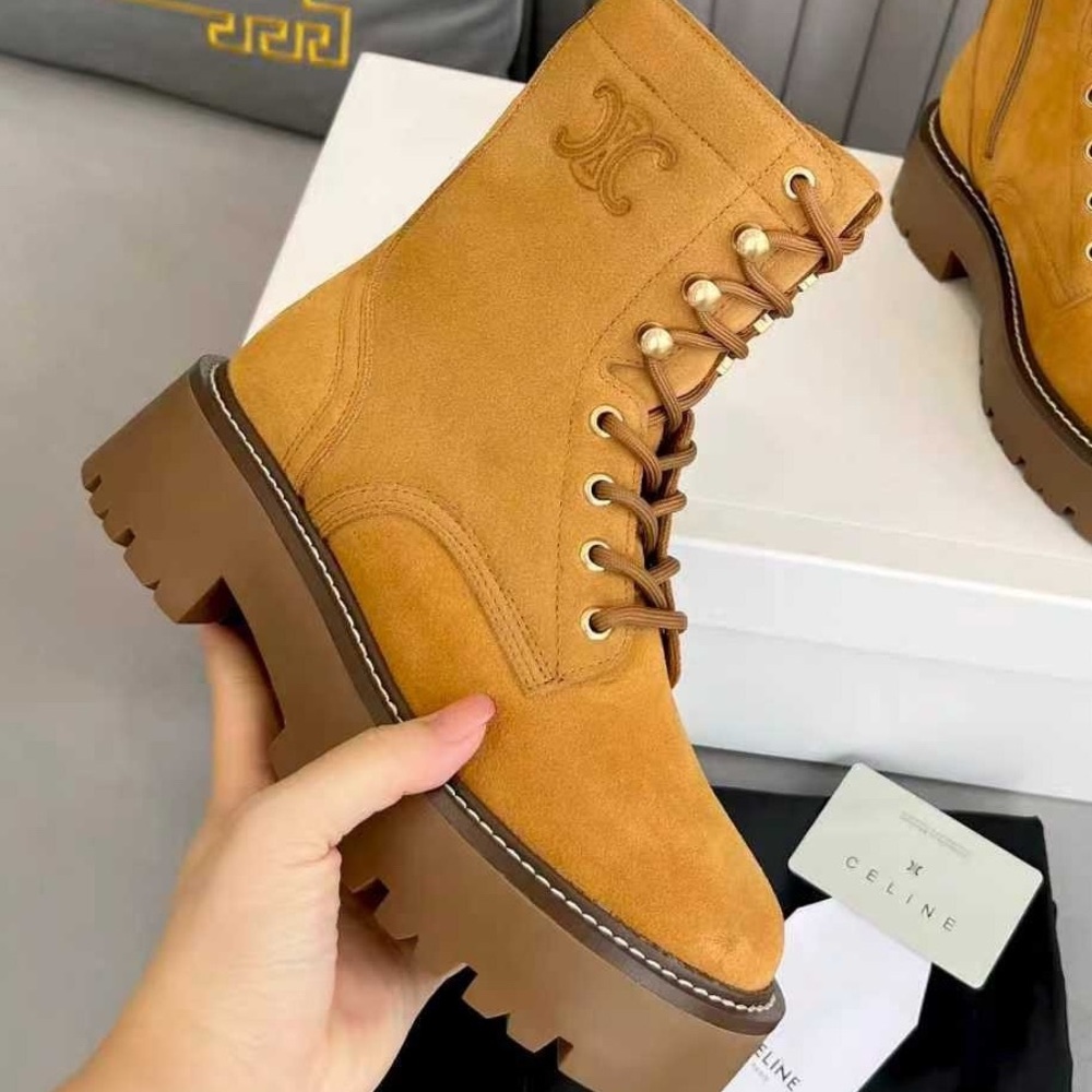 💰 Women's Celine Yellow Combat Boots, Like-New✨ - Picture 3 of 7